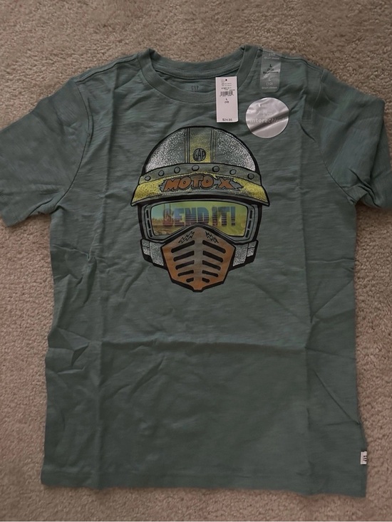 GAP Other - GAP Green Helmet Graphic Short Sleeve Tee